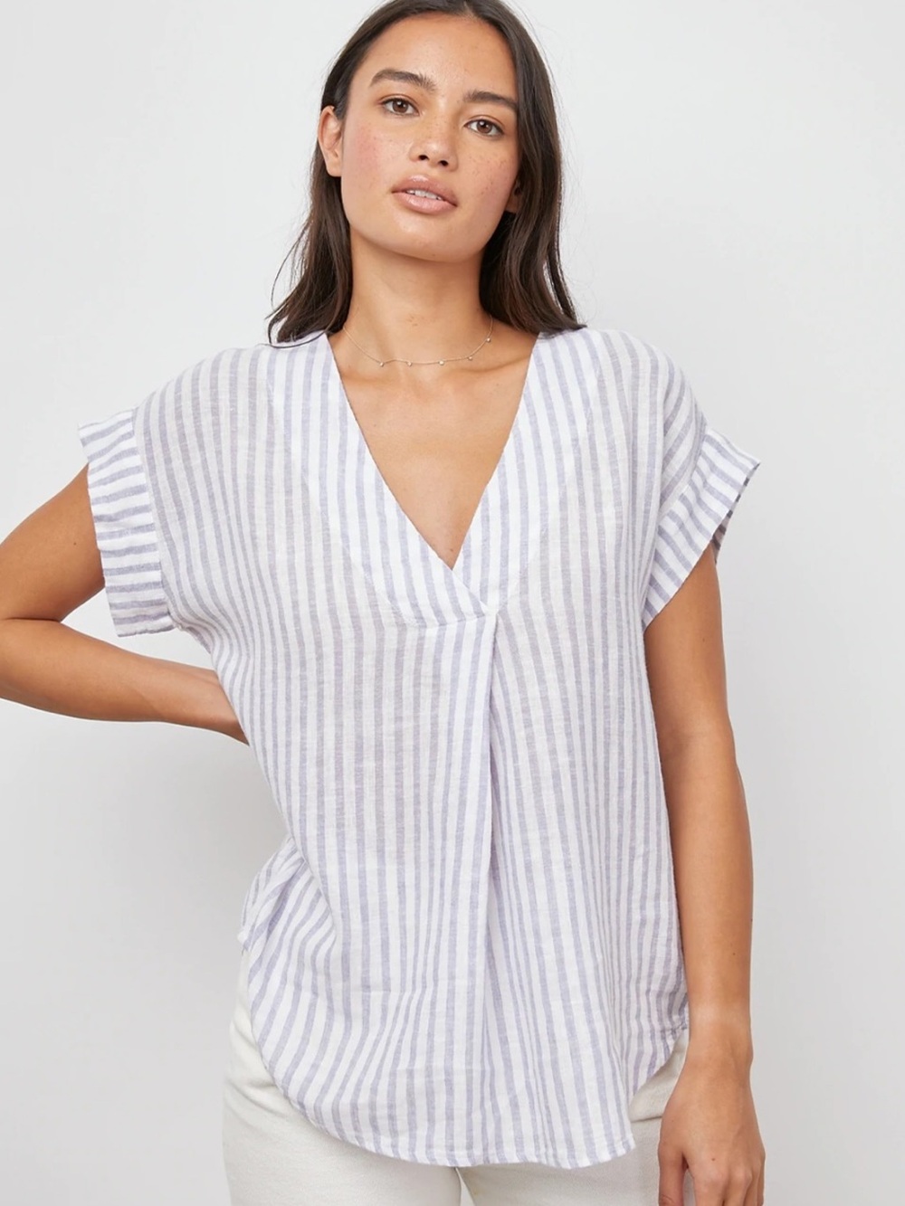 Rails Nala linen striped V-Neck Top size M
